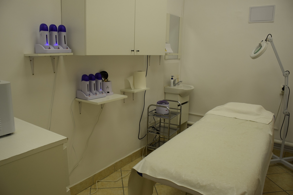 Vand Salon De Infrumusetare Sector 2 Anuntulro Eyxwvy